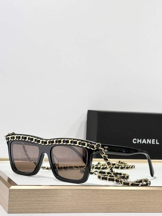 Picture of Chanel Sunglasses _SKUfw77836617fw